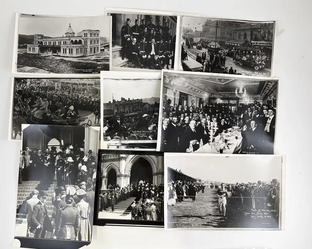 30 Zak Photos and Various B/W Photographic Prints with Portraits Image 1++