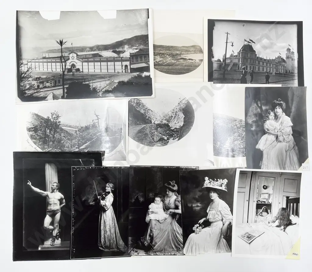 30 Zak Photos and Various B/W Photographic Prints with Portraits Image 1++