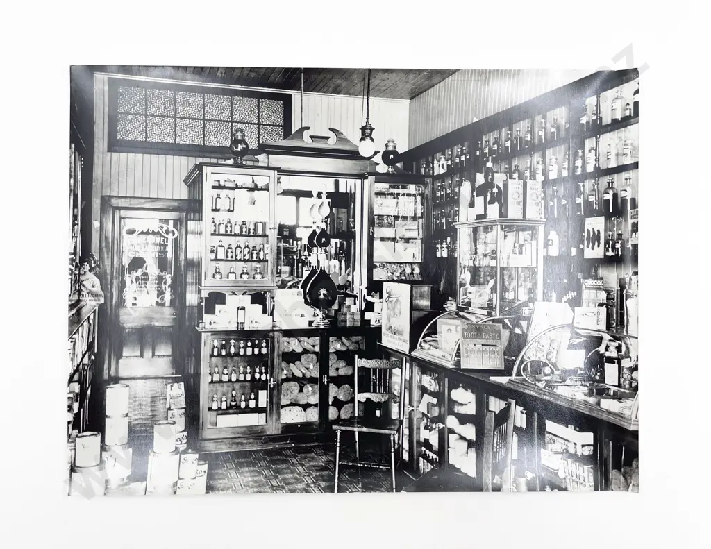 15 B/W Photographic Reproduced Prints incl Wellington Subjects and Works by Roland James Searle Image 1++