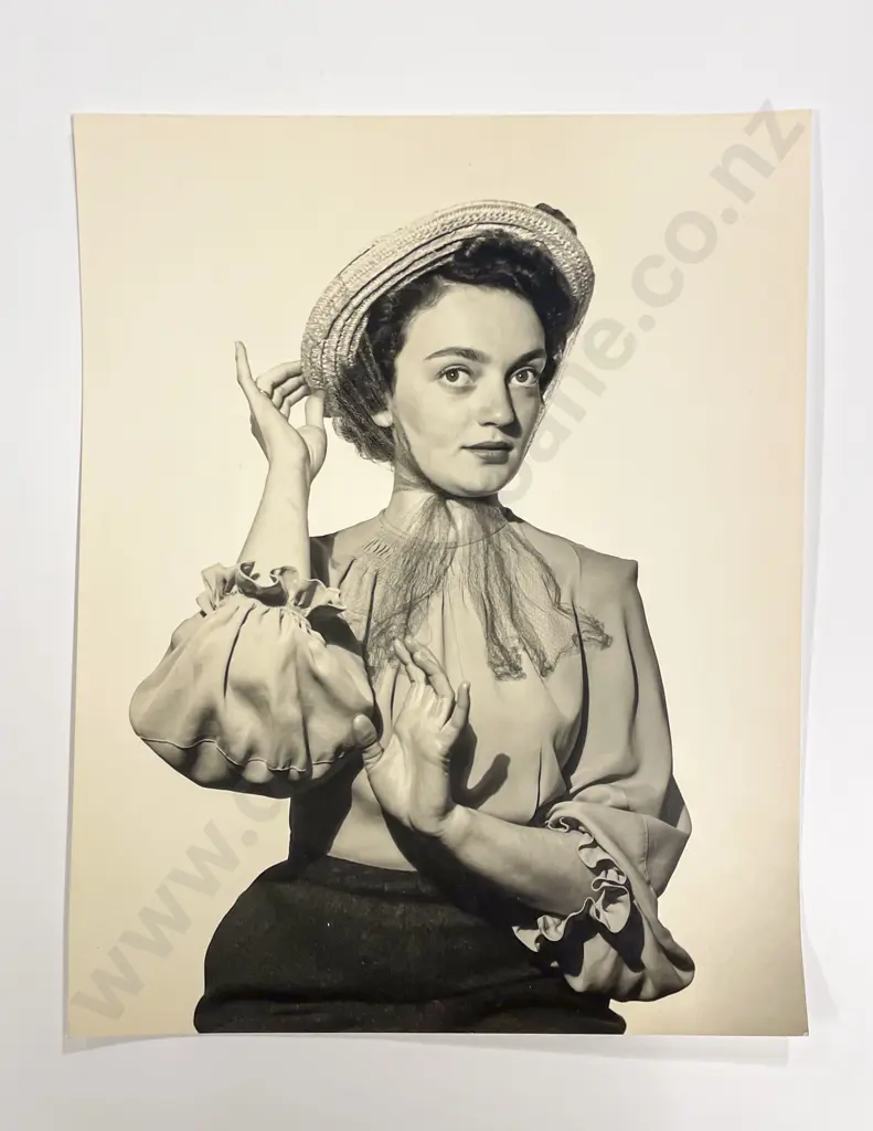 Collection Twenty Casbolt Studio Portrait Studies Mounted on Card Image 1++