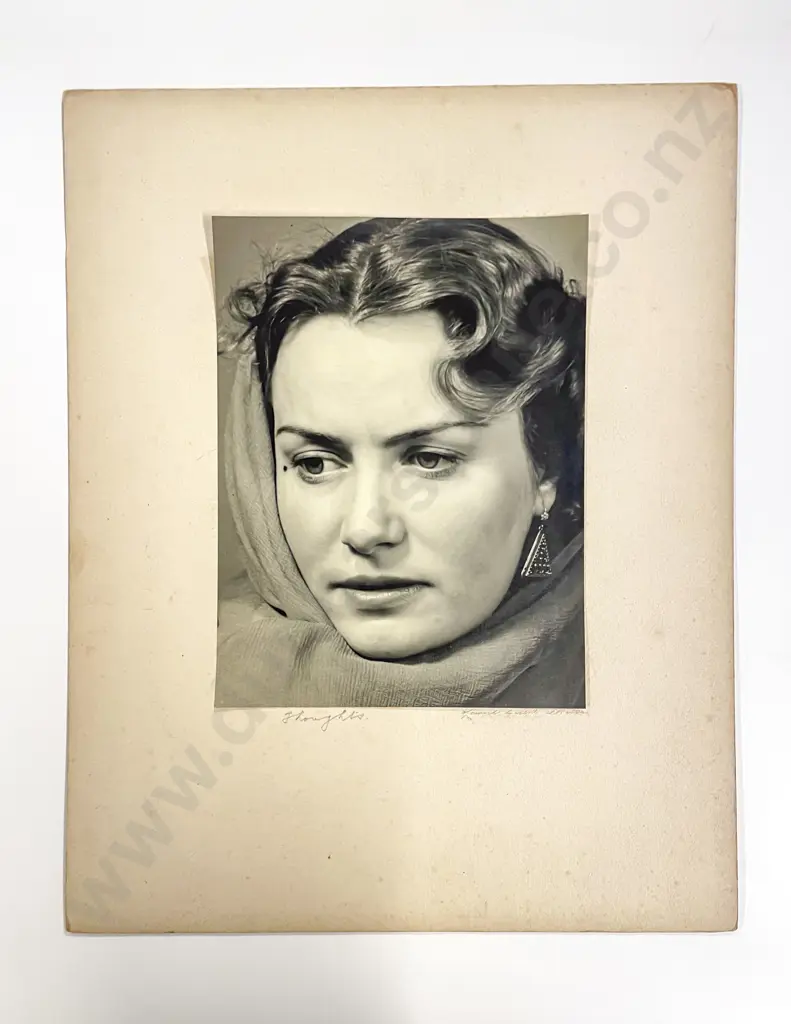 Collection Twenty Len. Casbolt Studio Portraits Mounted on Card Image 1++