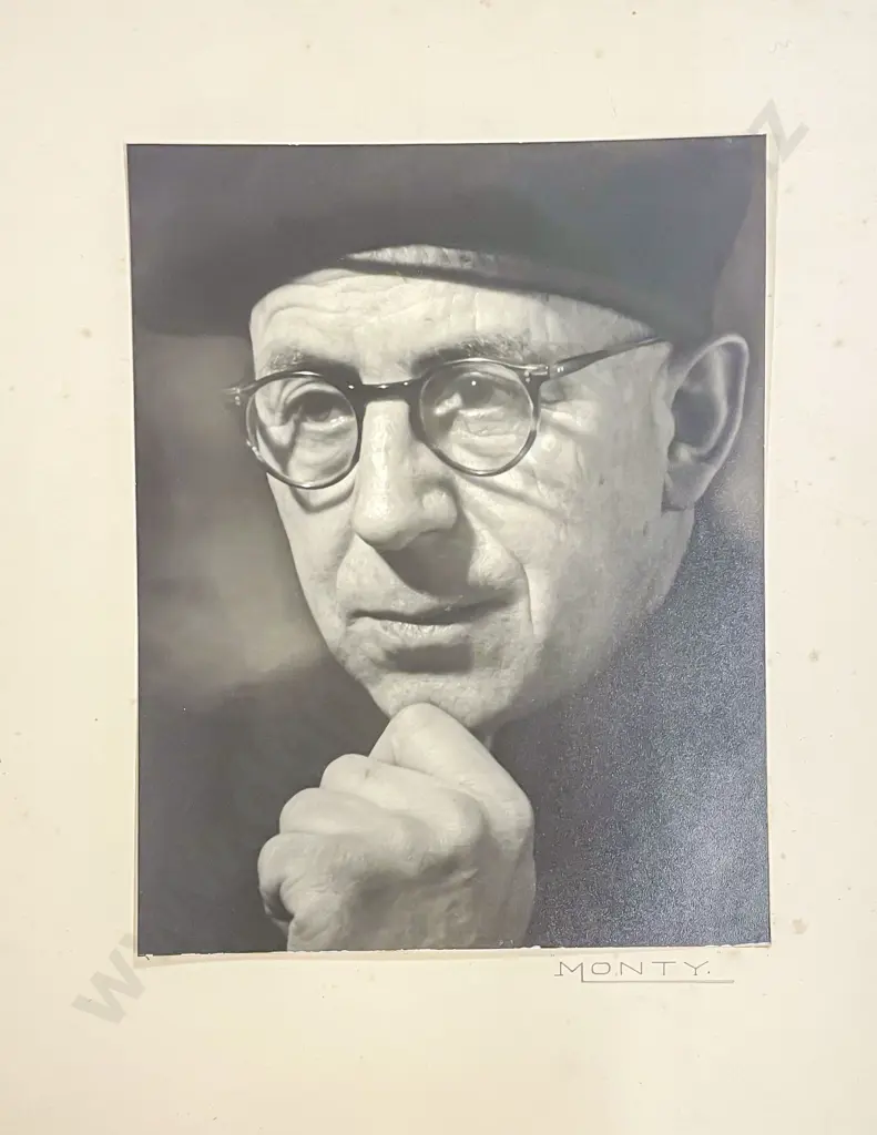 Collection Twenty Len. Casbolt Studio Portraits Mounted on Card Image 1++