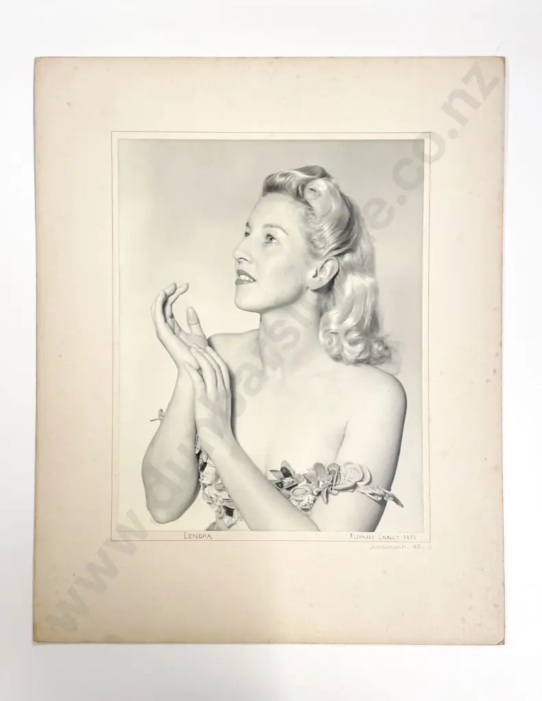 Collection Twenty Len. Casbolt Studio Portraits Mounted on Card Image 1++