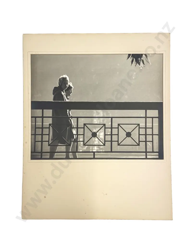 Collection Fifteen Len. Casbolt Studio Photographs on Card Image 1++