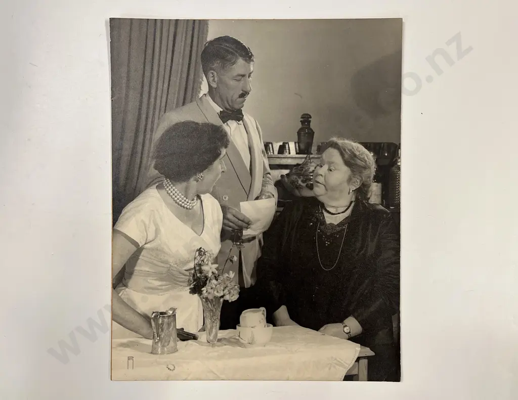 Collection Geoff W. Perry Promotional Theatrical Stills Image 1++