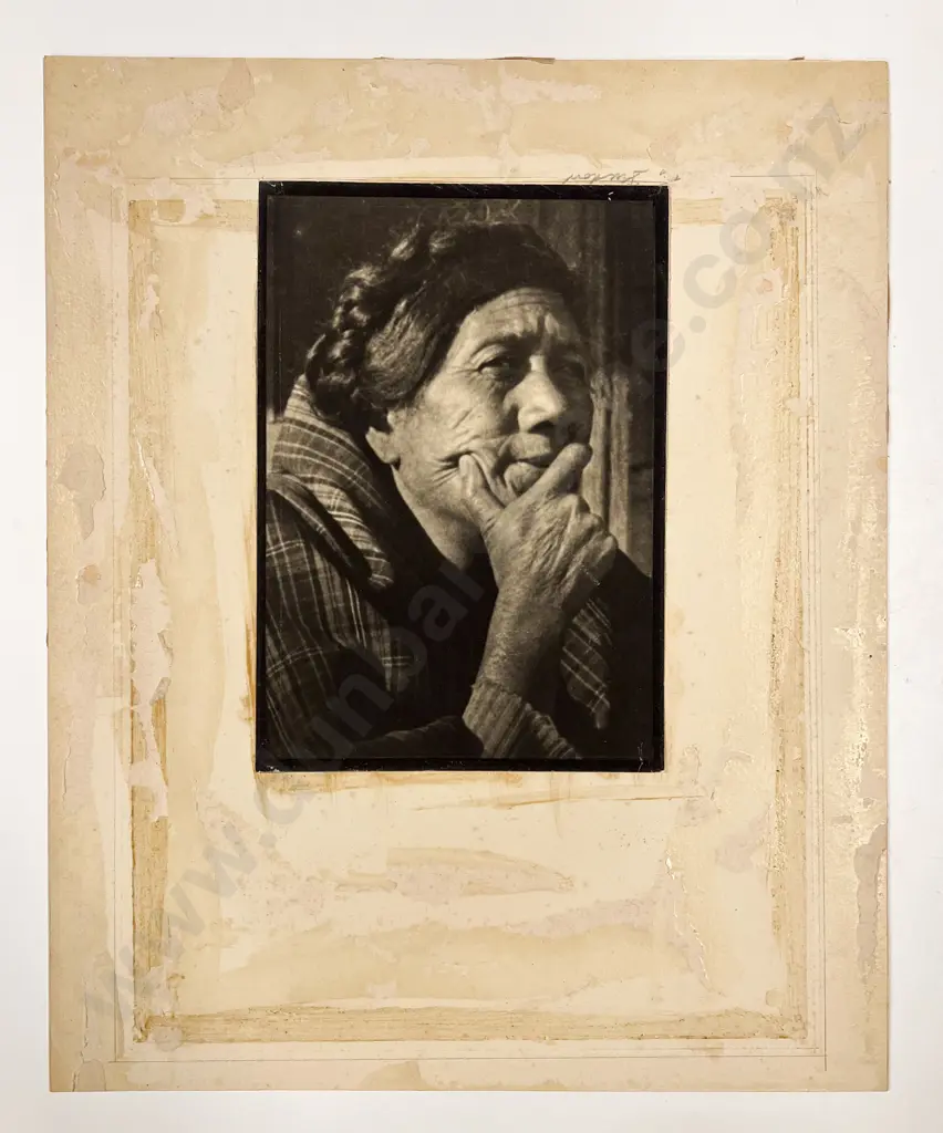 Geoff W. Perry Len. Casbolt and Smith Five Wahine Studio Portraits Image 1++