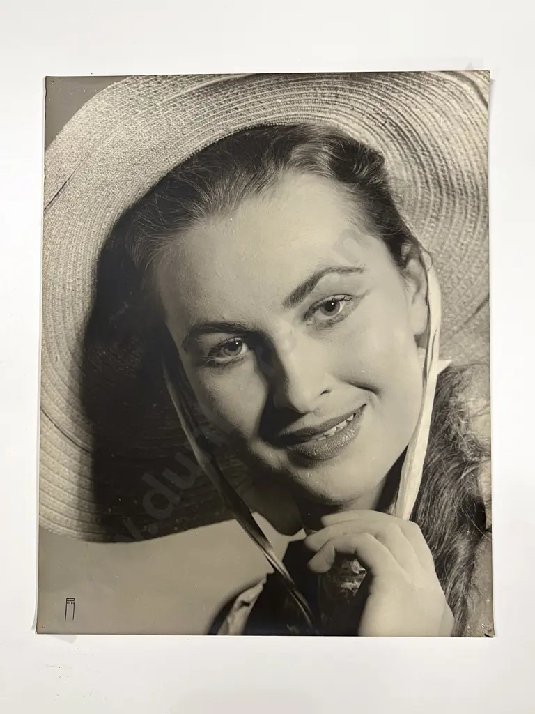 Collection Perry Theatrical Stills and Studio Portraits Image 1++