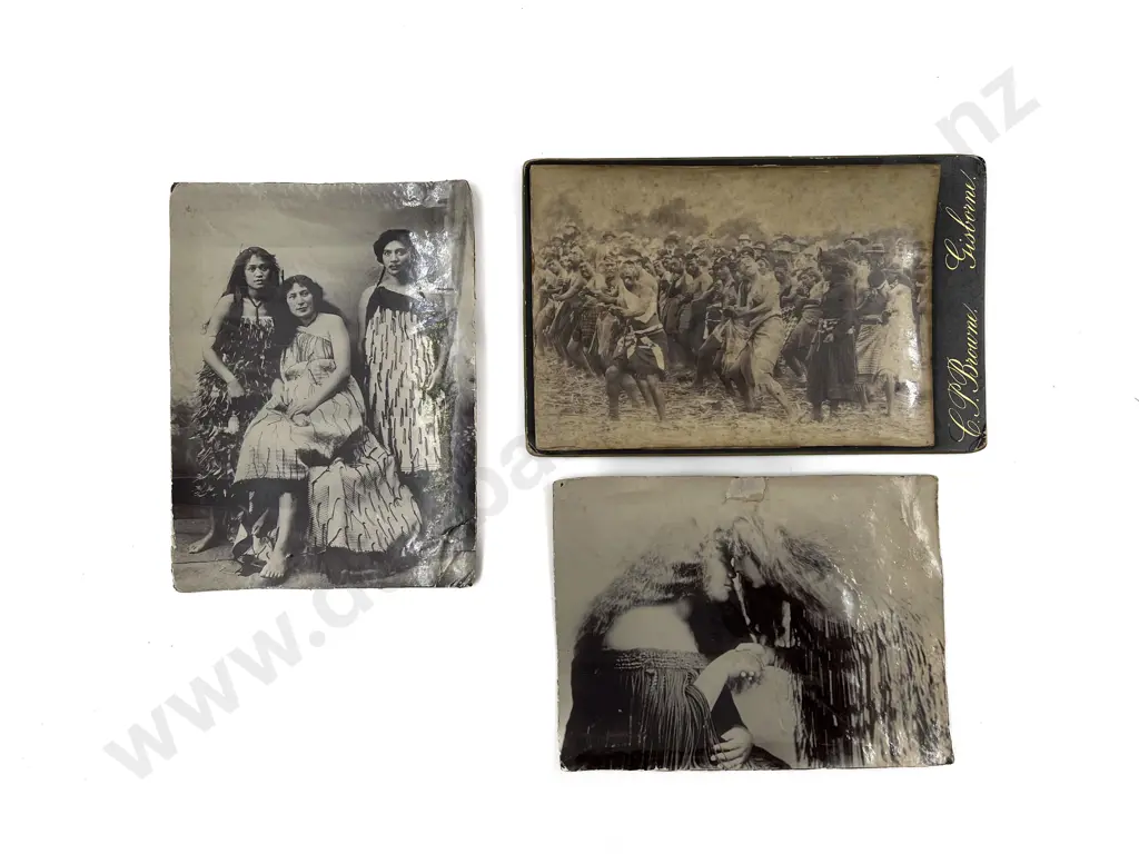 Collection Mainly NZ Some European Studio Portrait Photographs Image 1++