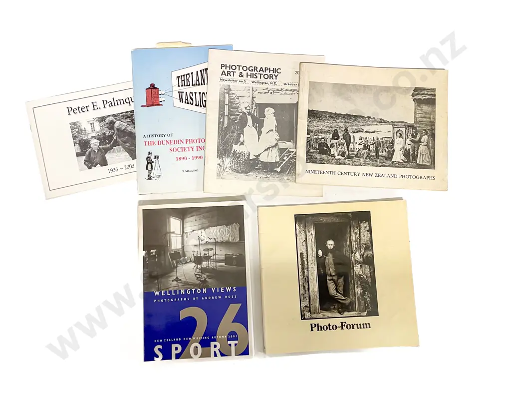 Collection NZ Photography Booklets Image 1++