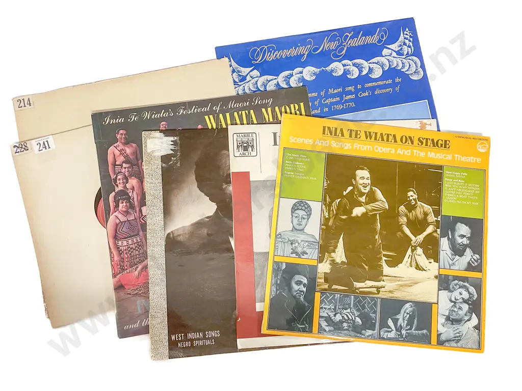 Seven Phonograph & LP Maori Selection Recordings Image 1++