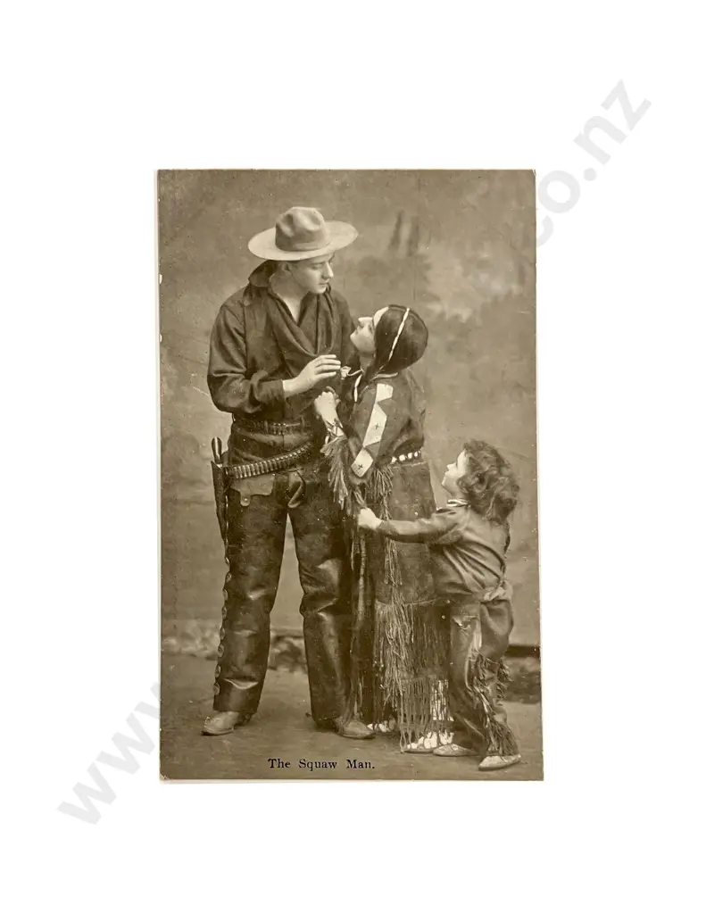 Collection of Assorted Early/Mid C20th NZ & International Postcards etc Image 1++