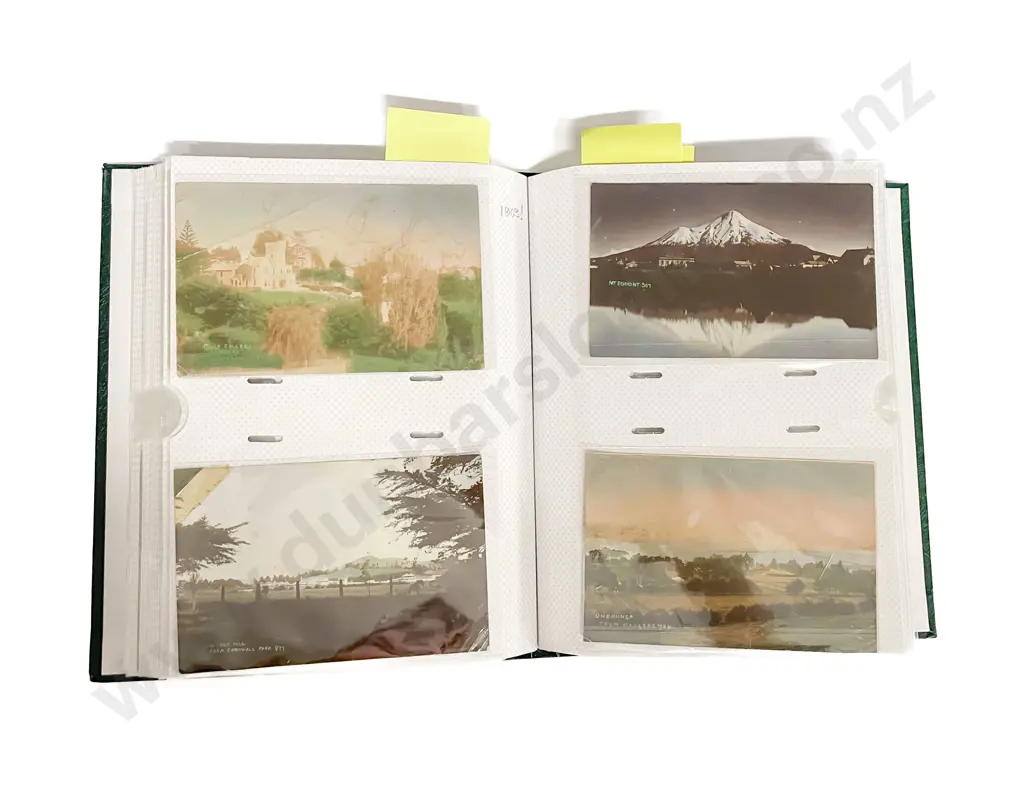 Small Collection of Assorted Early NZ C20th Postcards Image 1++
