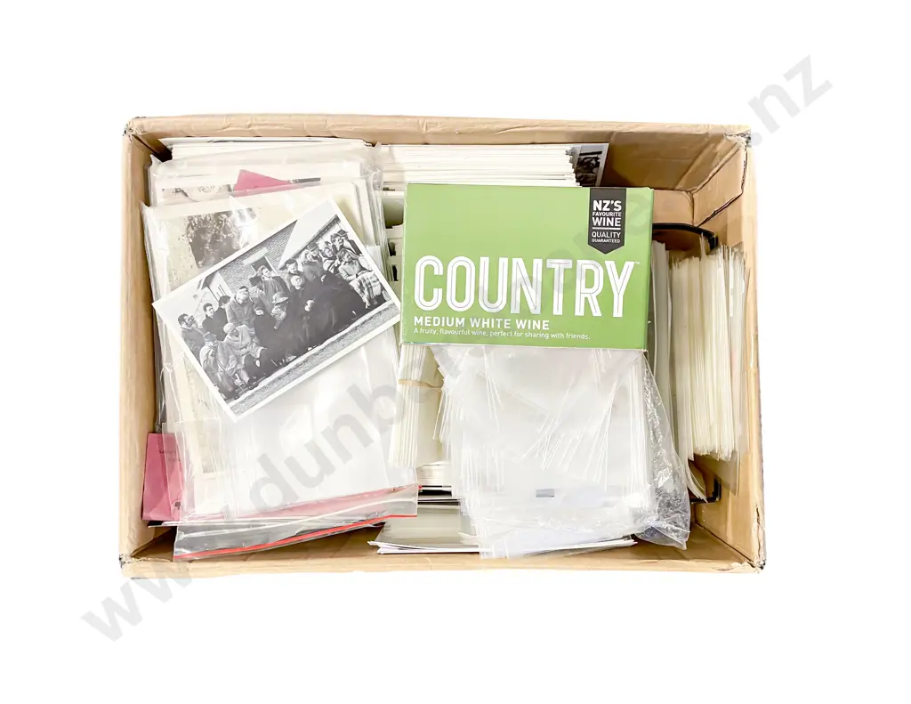 Bulk Quantities of Modern Postcards -  Ans Westra Image 1++