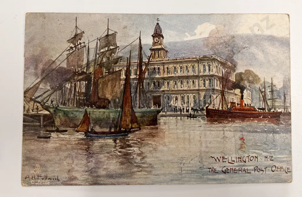 Quantity Mixed NZ & World Postcards Image 1++