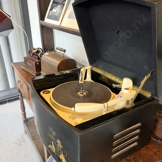 Tabletop PYE Monarch BSR Record Player