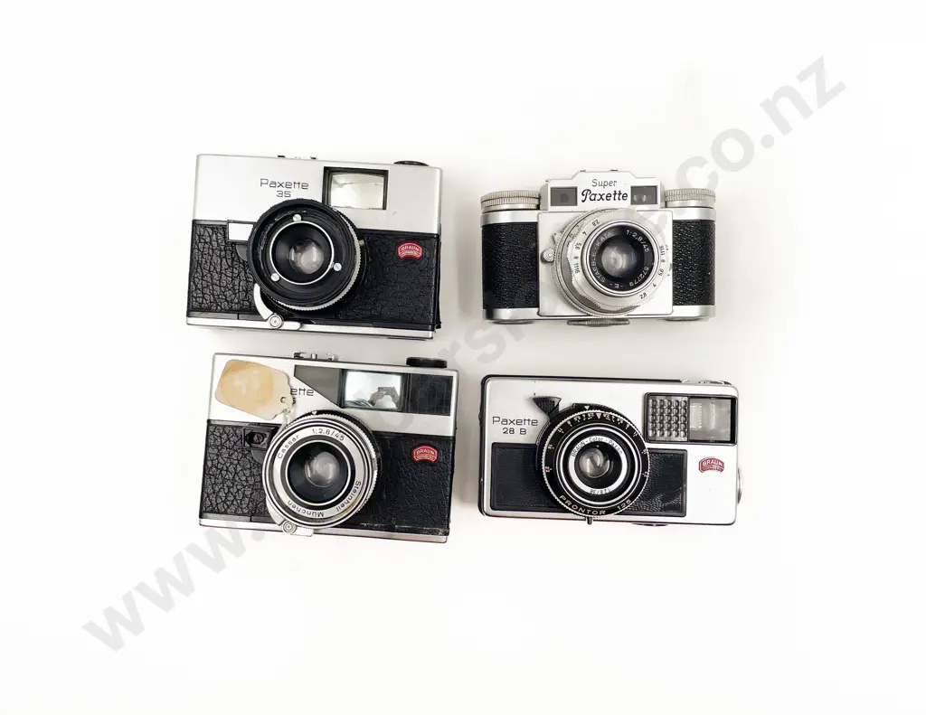 Four Vintage Cameras Image 1++