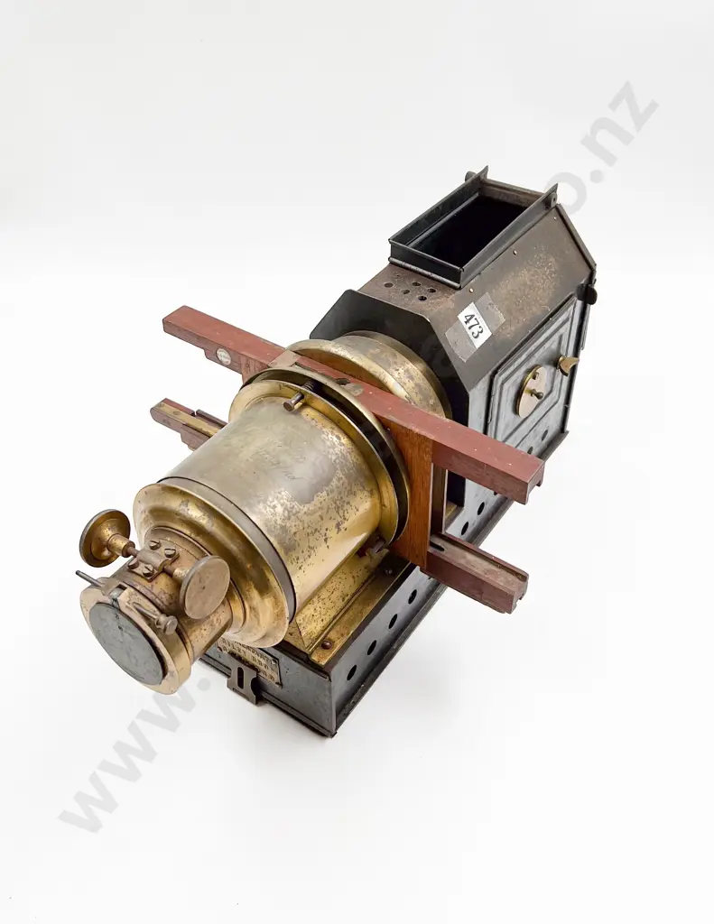 The Praestantia Riley Bros Bradford Magic Lantern Image 1++