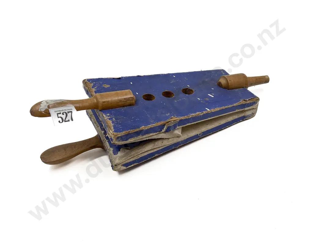 Vintage Small Bellows Image 1++