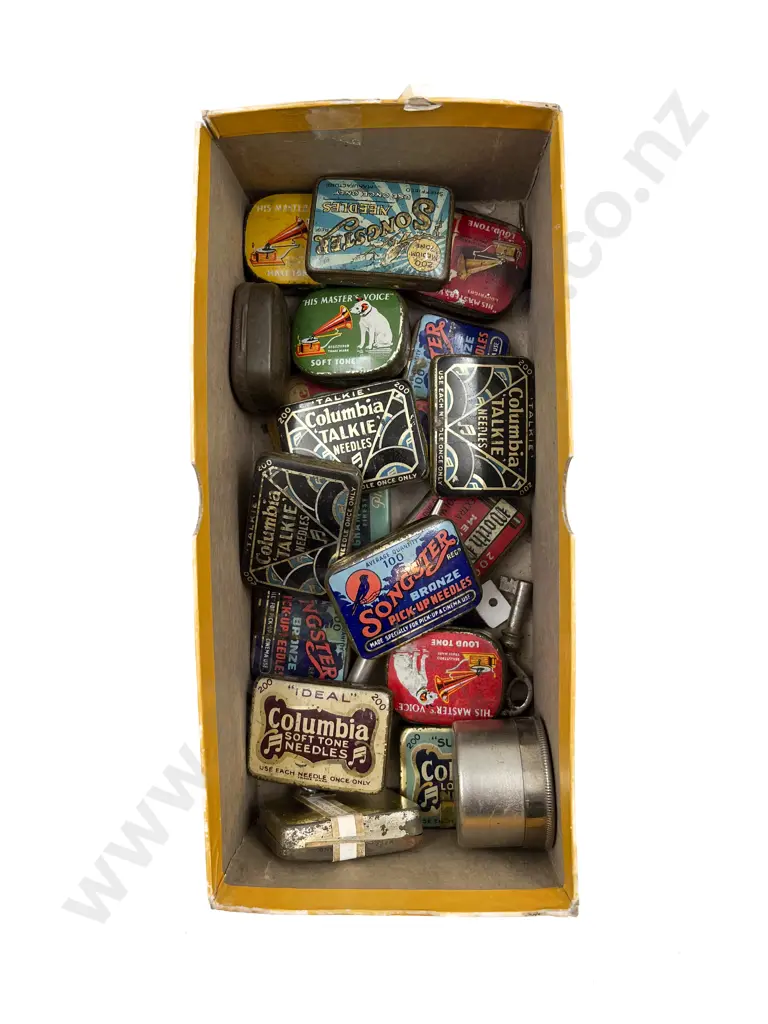 Collection of Gramophone Needles in Tins Image 1++