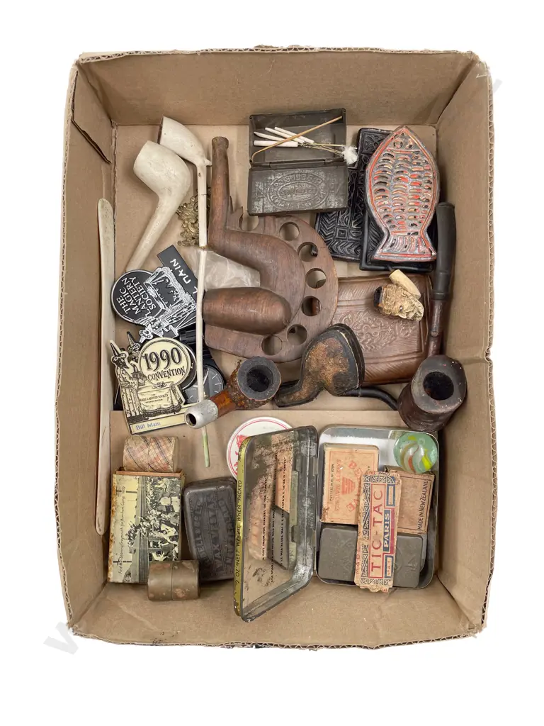 Collection of Pipes Vesta Tins and Various Image 1++