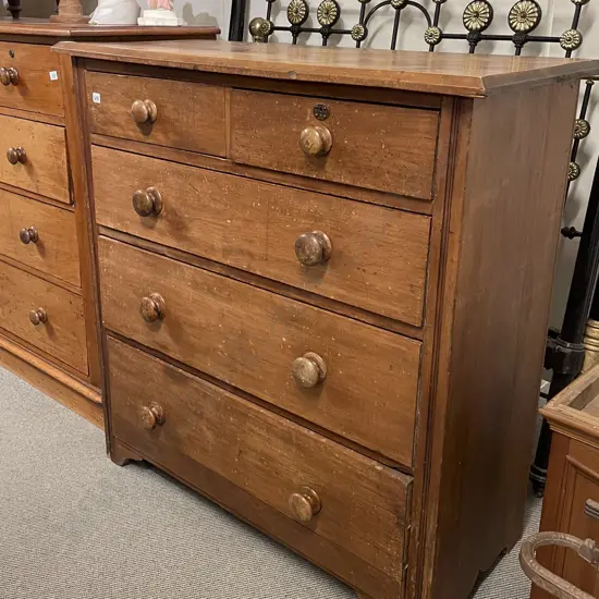 NZ Colonial Kauri Flat Front Chest
