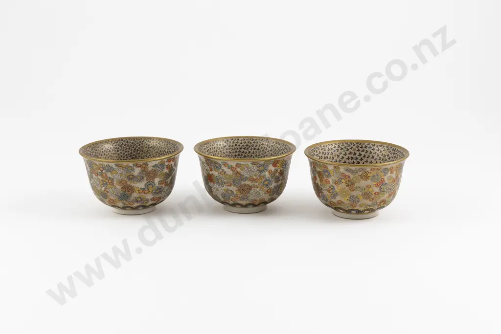 Three Fine Meiji Period Satsuma Tea Bowls By Yabu Meizan Image 1++