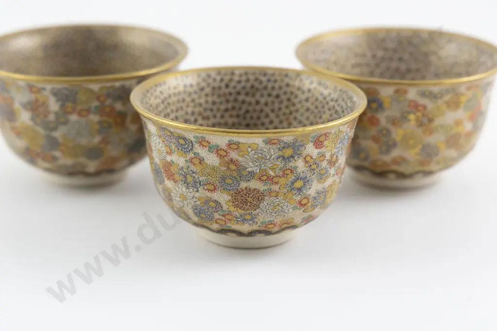 Three Fine Meiji Period Satsuma Tea Bowls By Yabu Meizan Image 1++