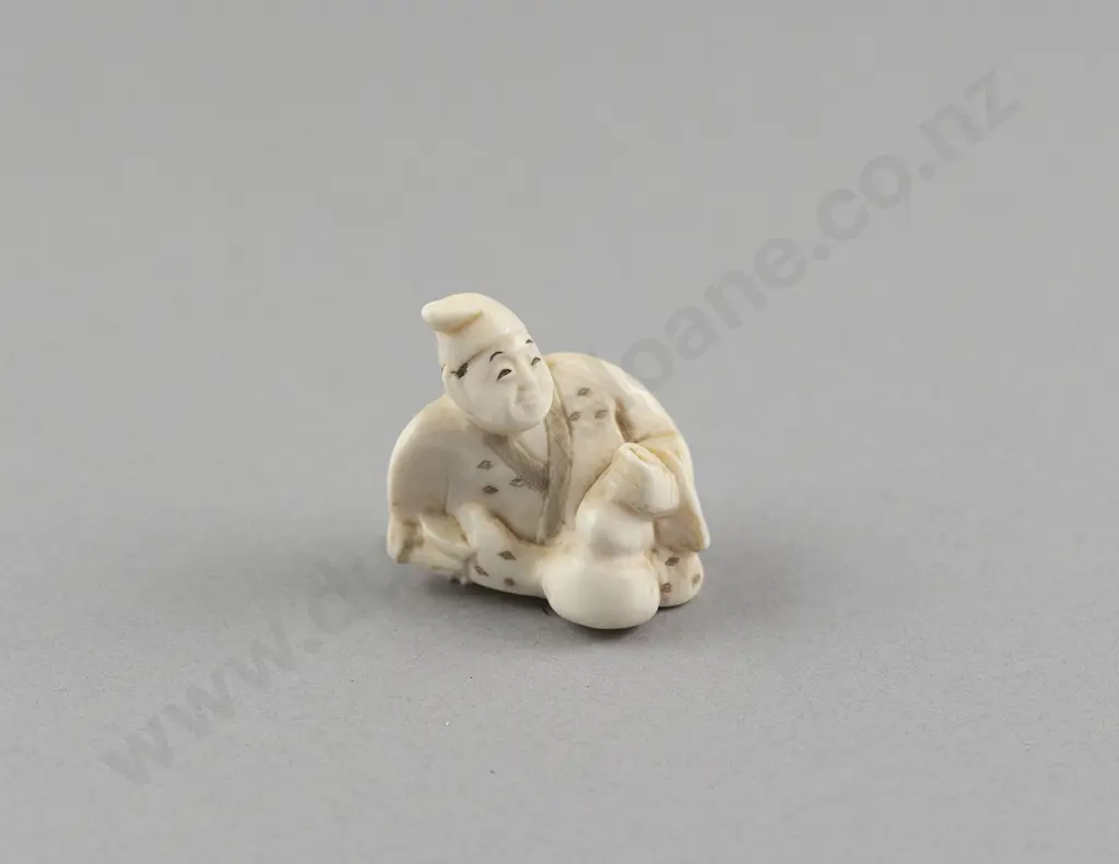 Signed Ivory Netsuke of a Reclining Immortal with Gourd Image 1++