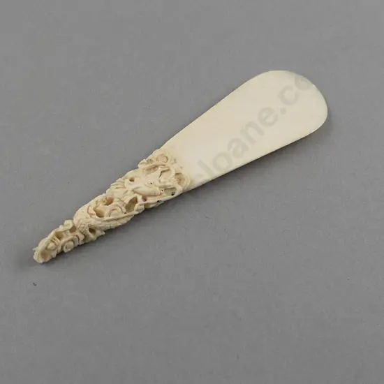 Ivory Shoe Horn with Carved Dragon Finial
