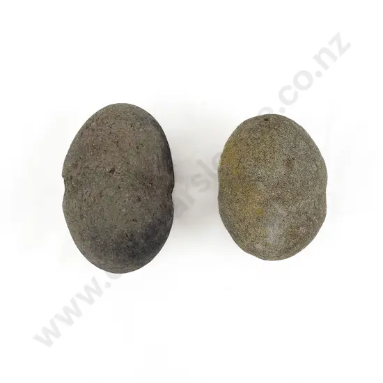 Two Mahe (Stone Sinkers)