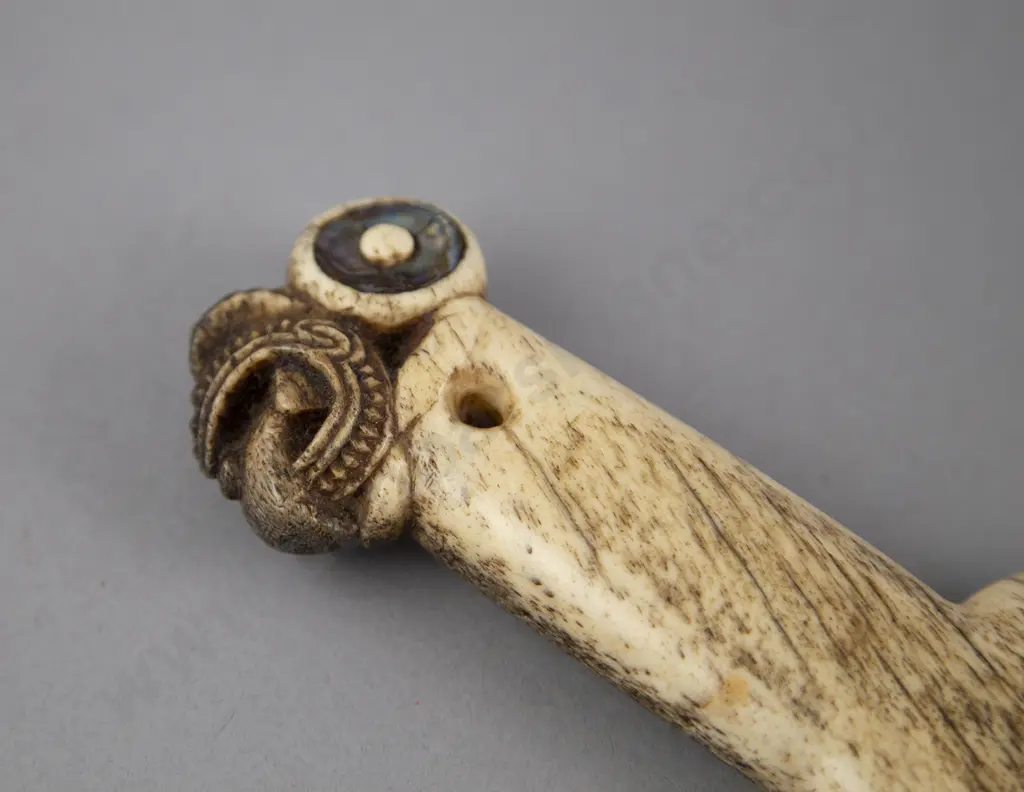 A Good Whale Bone Kotiate (Hand Club) Image 1++