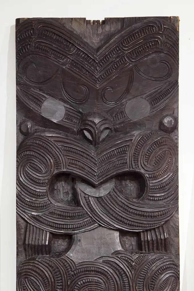 Tene Waitere Ngāti Tarawahi Poupou Image 1++