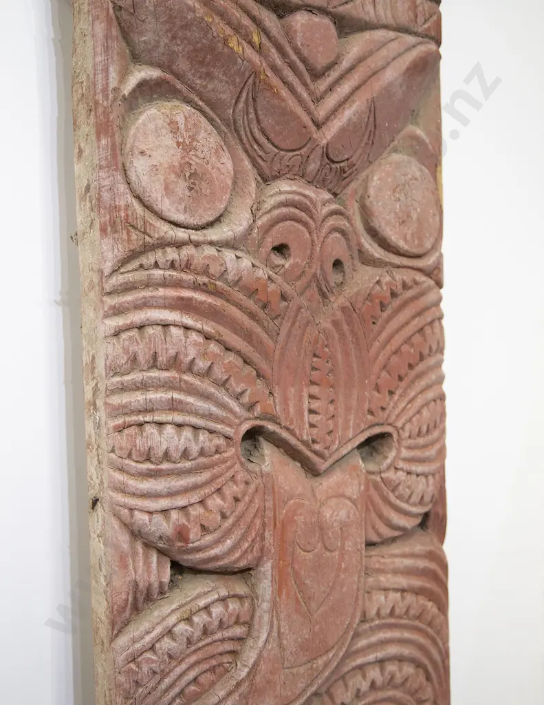 Tene Waitere Ngāti Tarawahi Carved Pair Of Amo Image 1++
