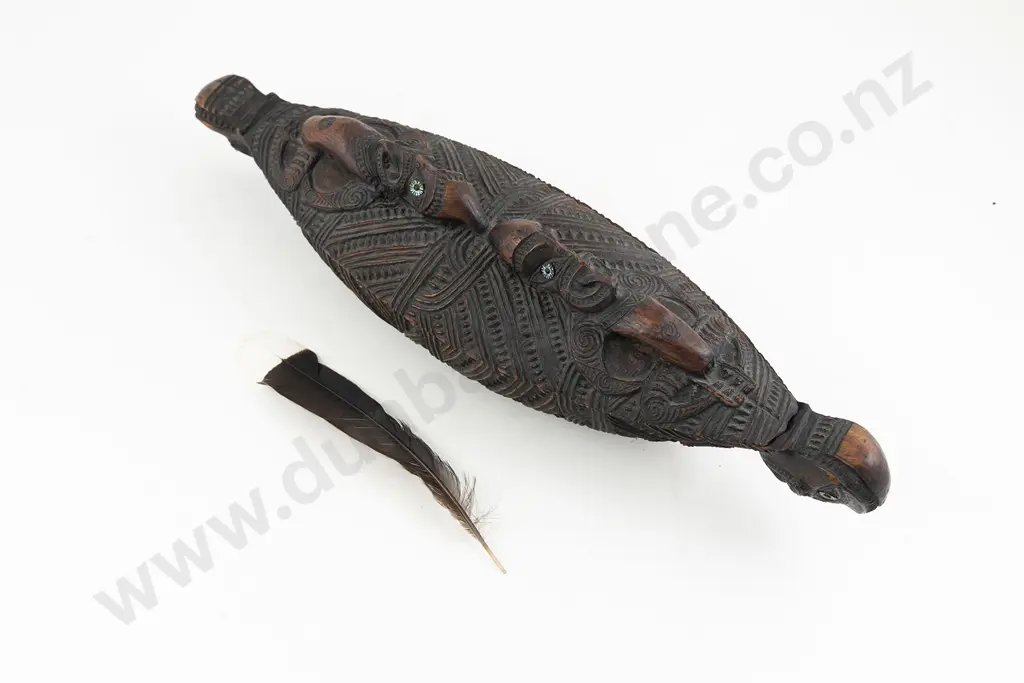 A Good 19th Century Wakahuia (Treasure Box) With Huia Feather Image 1++