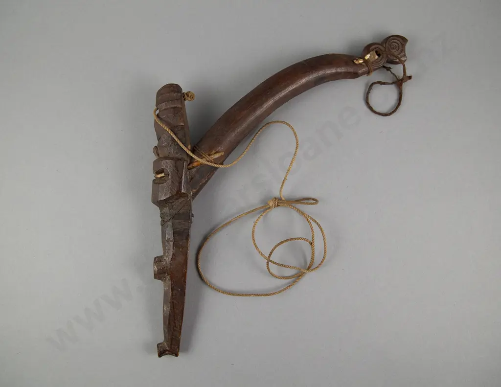 A 19th Century Mutu Kaka (Maori Bird Snare Perch) Image 1++