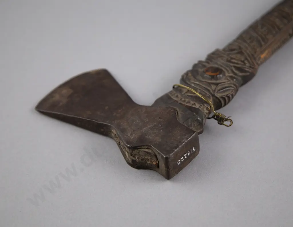 A 19th Century Patiti (Maori Hand Axe) Image 1++