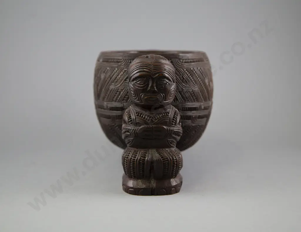 A Late 19th Century Figure Supported Kumete (Ngati Tarawhai) Image 1++