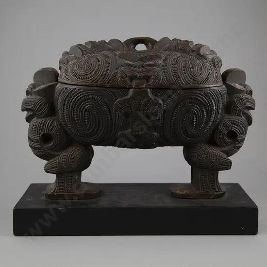 A Good Late 19th Century Figure Supported Kumete (Ngati Tarawhai)