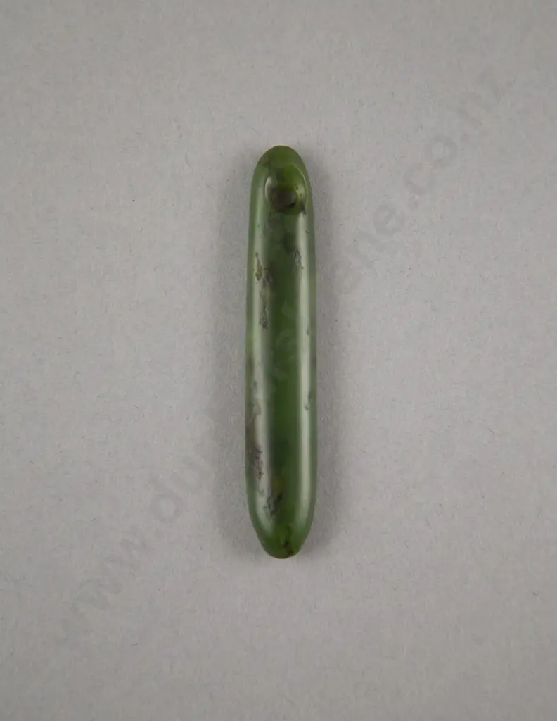 An 18th Century Kuru Pendant Image 1++