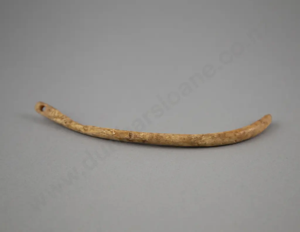 An 18th Century Aurei (Cloak Pin) Image 1++