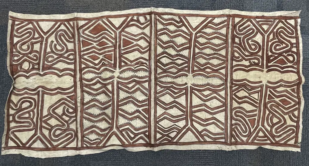 Papua New Guinea Oro Province Tapa Cloth Image 1++