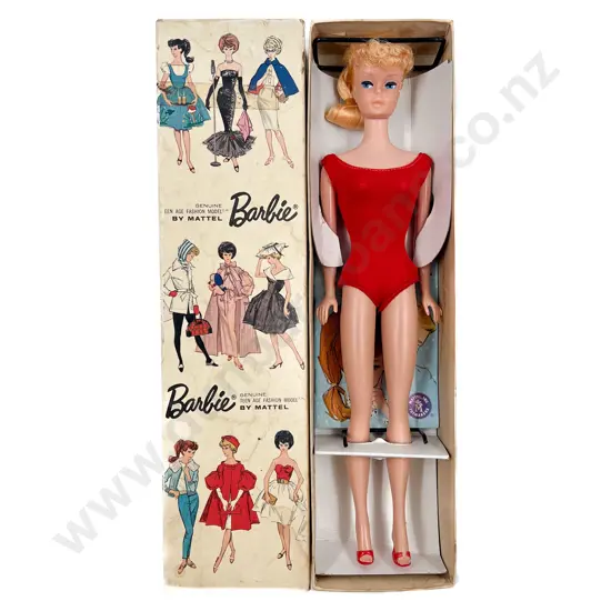 Mattel C1962 Boxed Blonde Ponytail Barbie