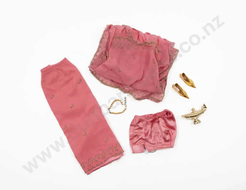 Costume Barbie Arabian Nights 1964-65 #0874 Image 1++