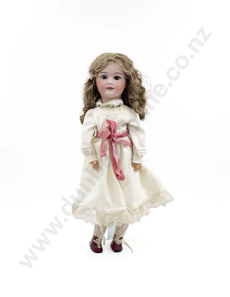 SFBJ/Tete Jumeau Bisque Doll Image 1++