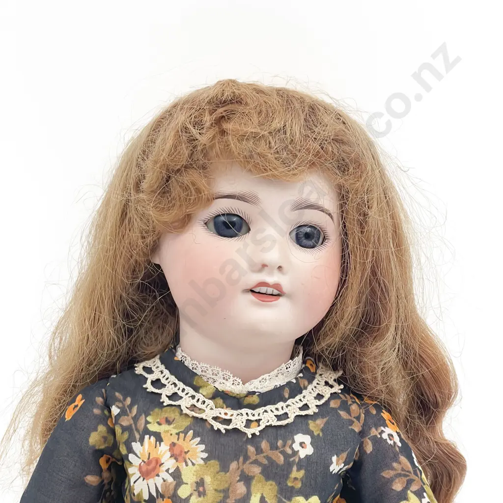 'Gwendoline' SFBJ Bisque Doll Image 1++