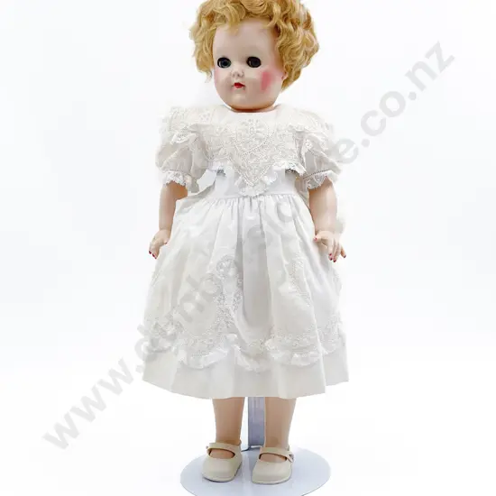 Pedigree All Hard Plastic Elizabeth Doll