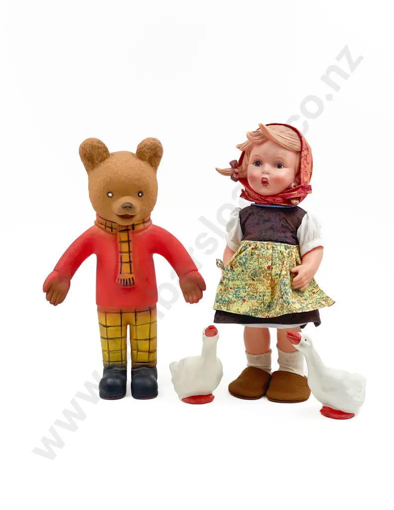 Vintage 1970's Rubber Squeaky Rupert Bear Image 1++