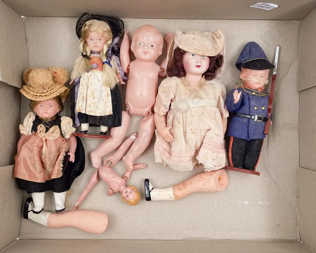 Collection Five Small German Celluloid Dolls Image 1++