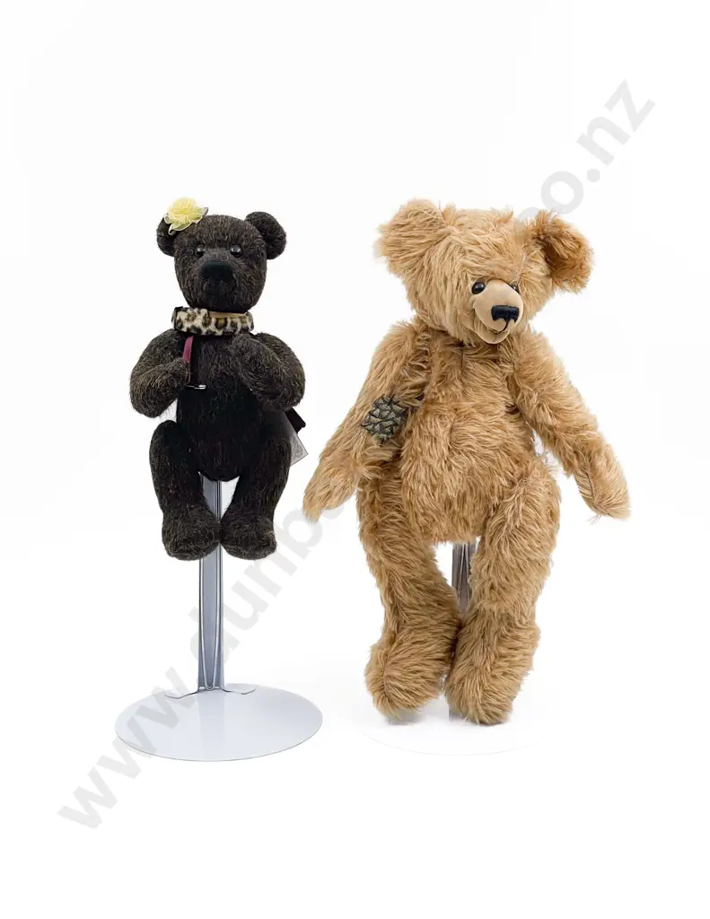 Two Artist Teddy Bears Image 1++
