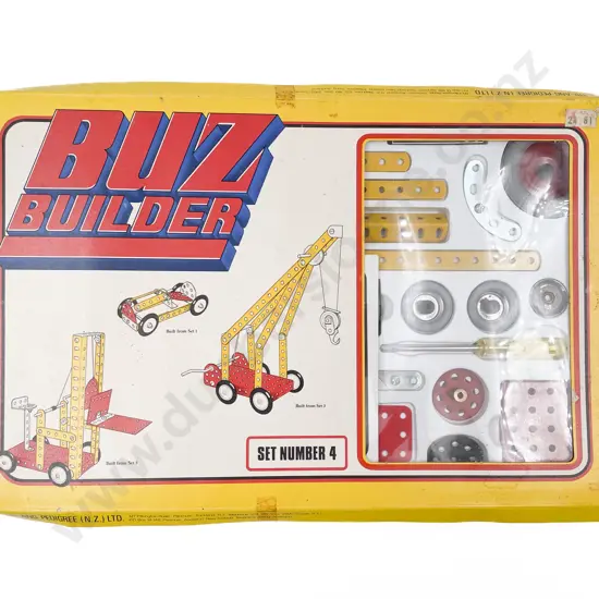 Boxed Triang Pedigree NZ Buz Builder Set Number 4